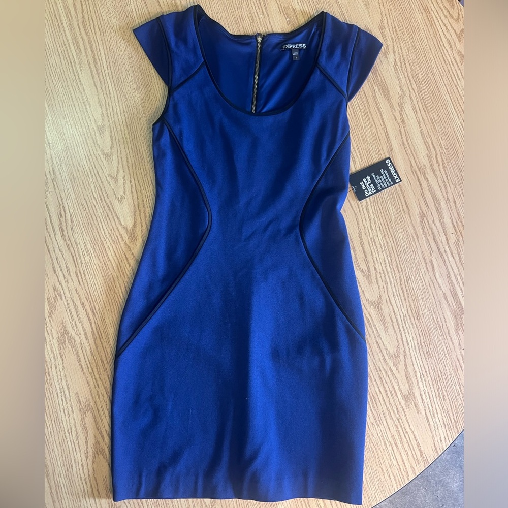Express midi size M